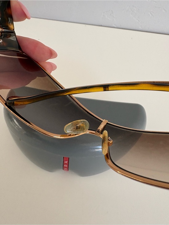 Auth VTG PRADA Sunglasses SPR 611 main image 11